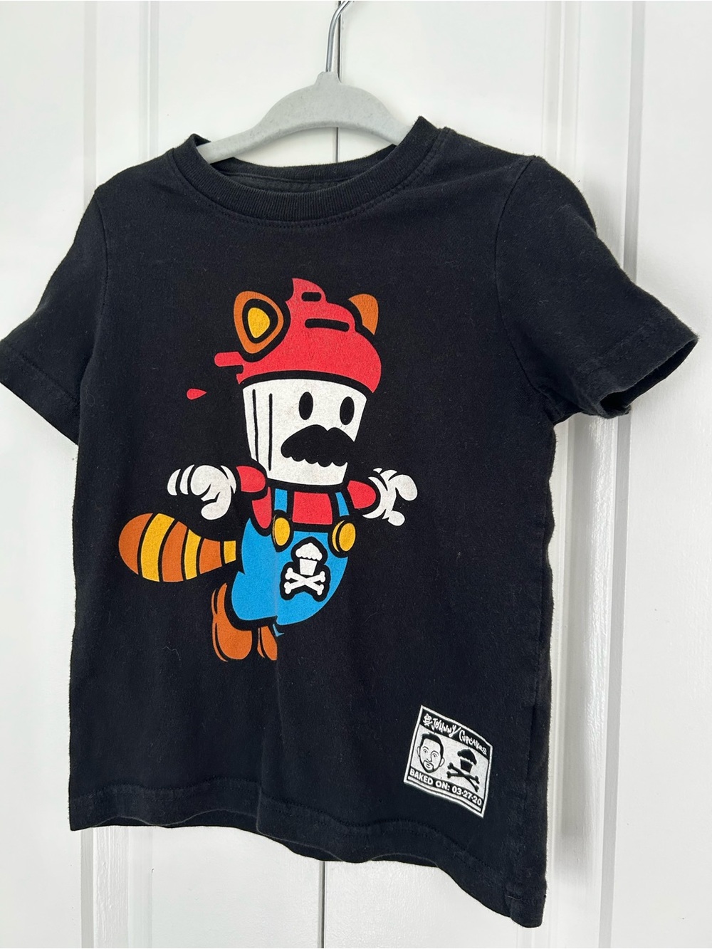 Johnny Cupcakes Nintendo Mario Brothets graphic Tshirt size 2T cotton